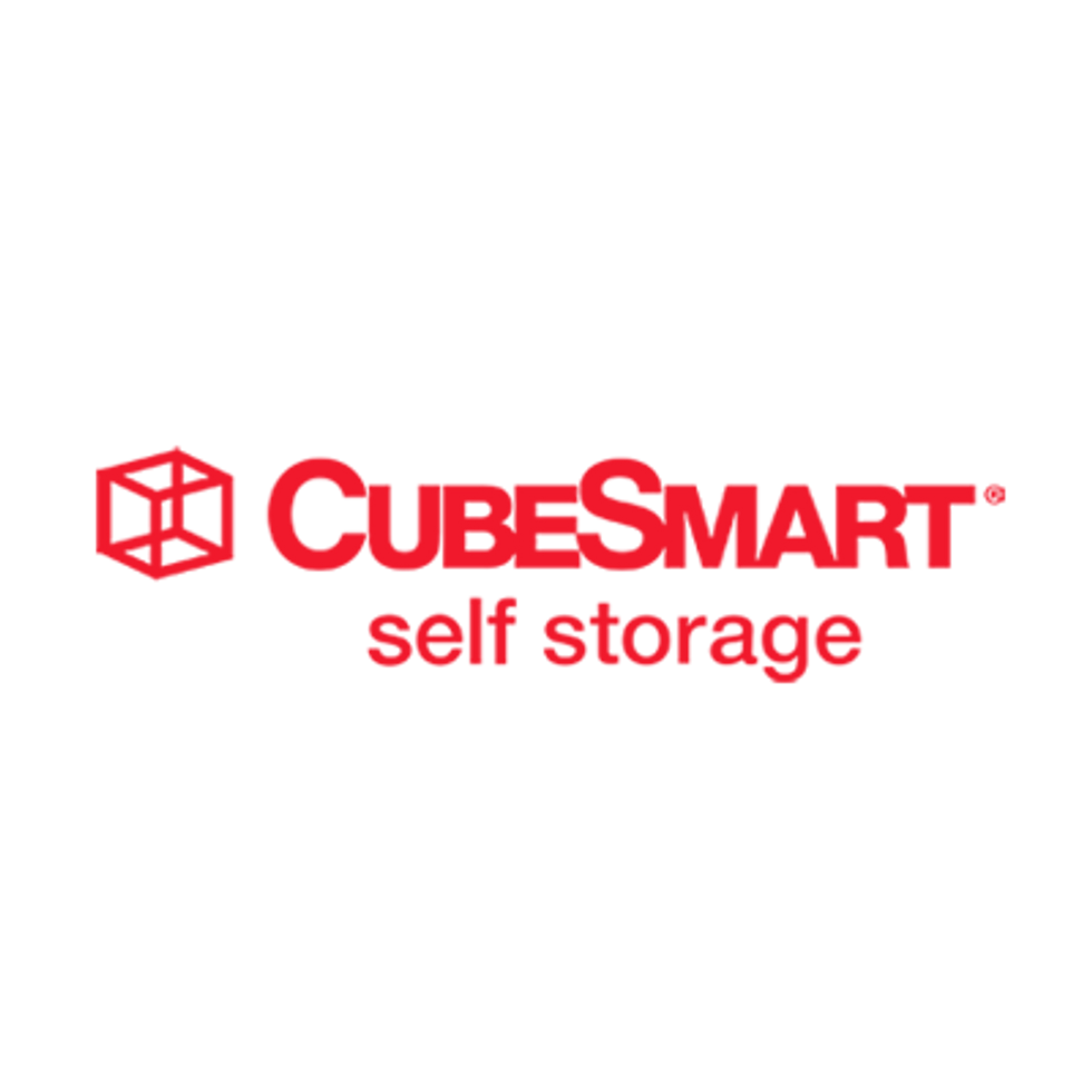 CubeSmart logo