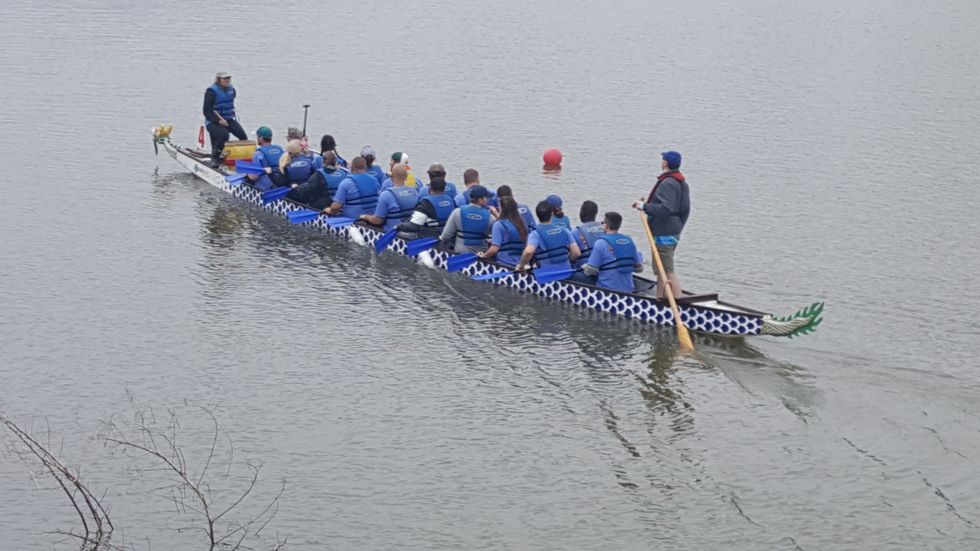 Dragon boat team