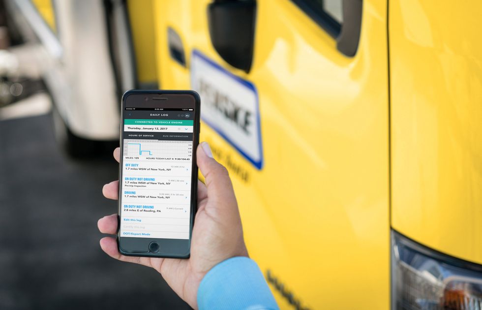 Ring in the New Year with Penske’s Fleet Management Tools