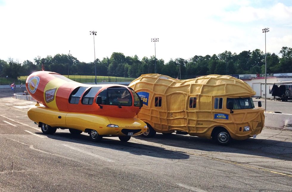 Penske Helps Iconic Wienermobile and NUTmobile Roll into Summer