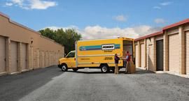 Penske Truck at a storage unit