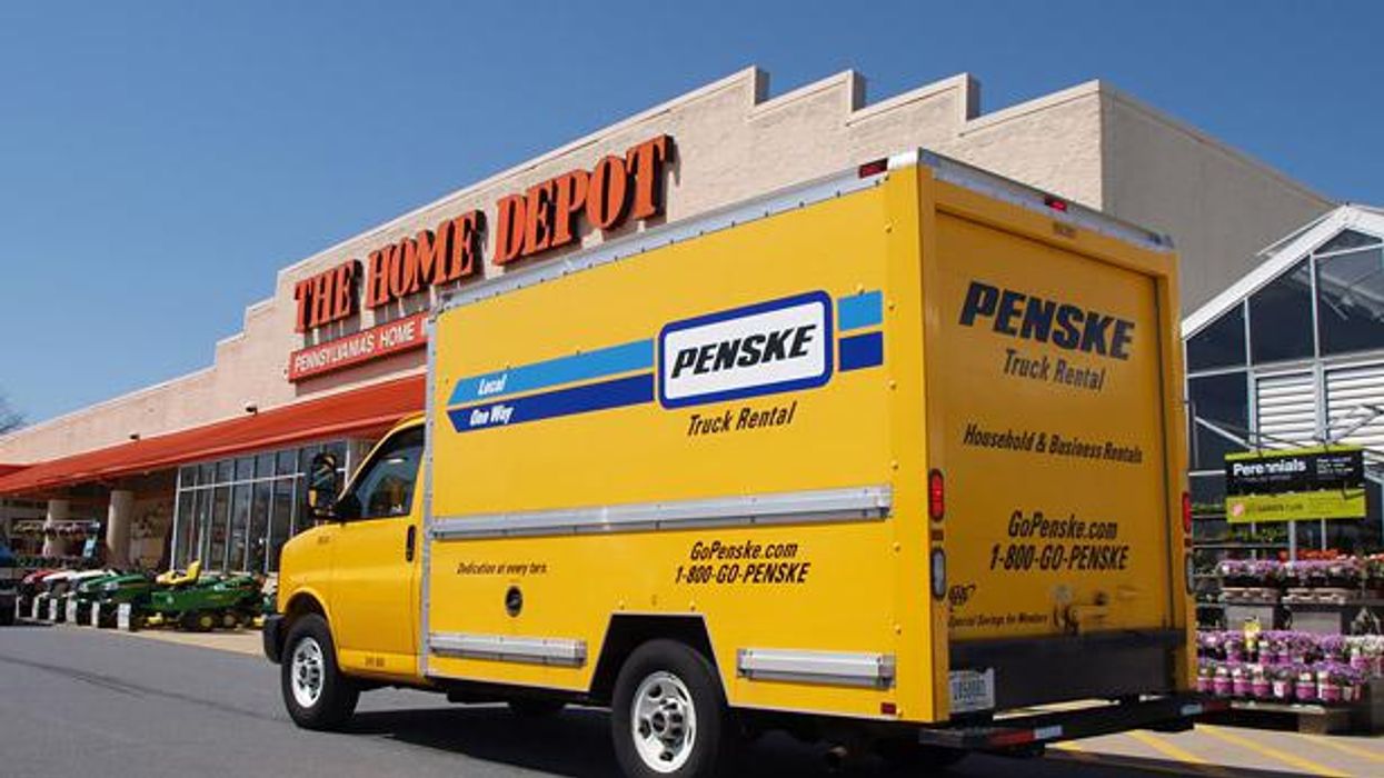 Penske truck at Home Depot