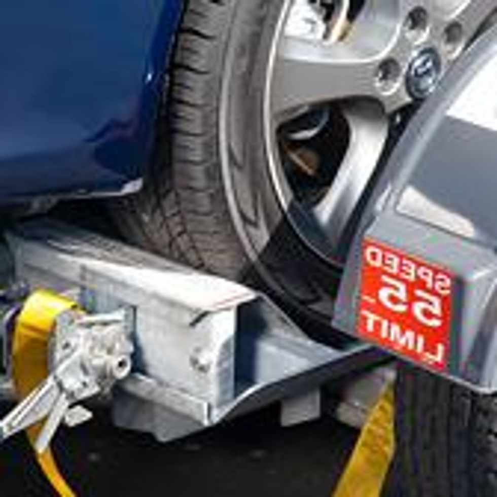 User connecting a car carrier