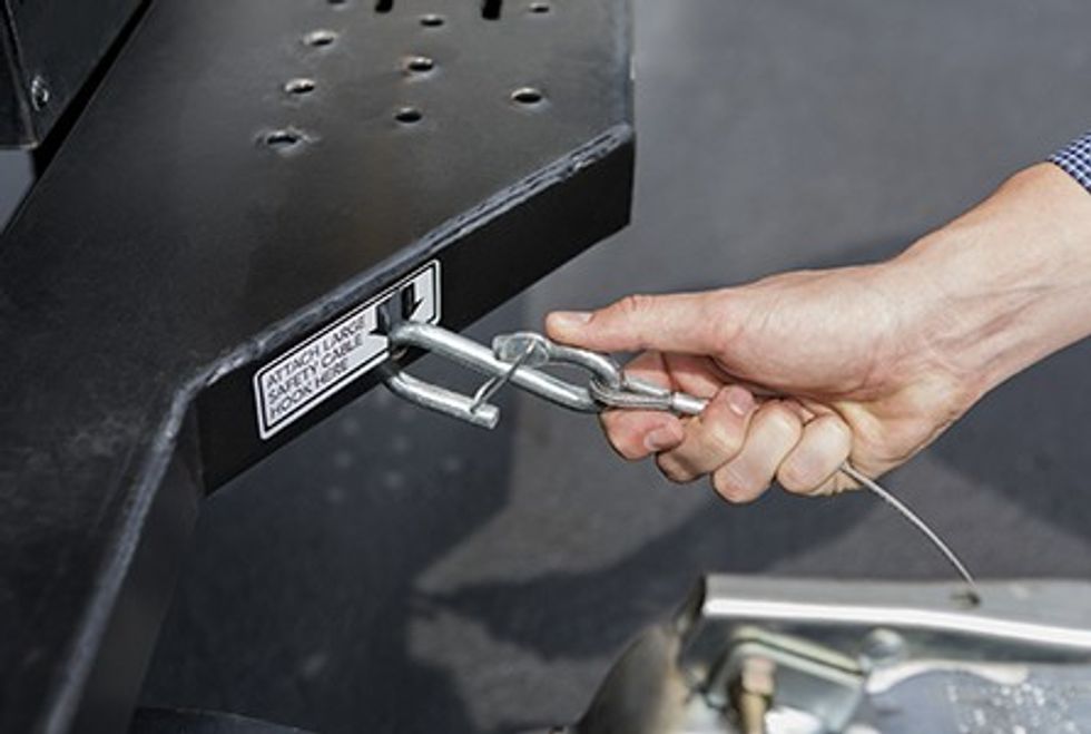 User connecting a car carrier
