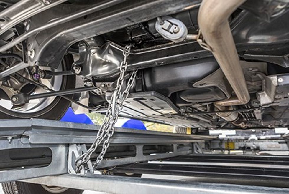 User connecting a car carrier