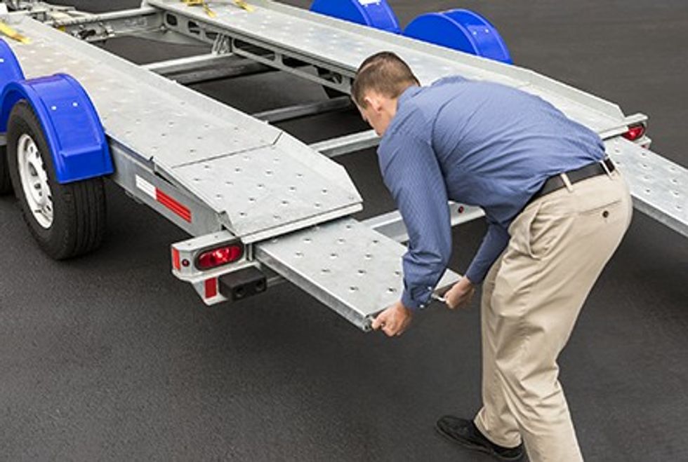User connecting a car carrier